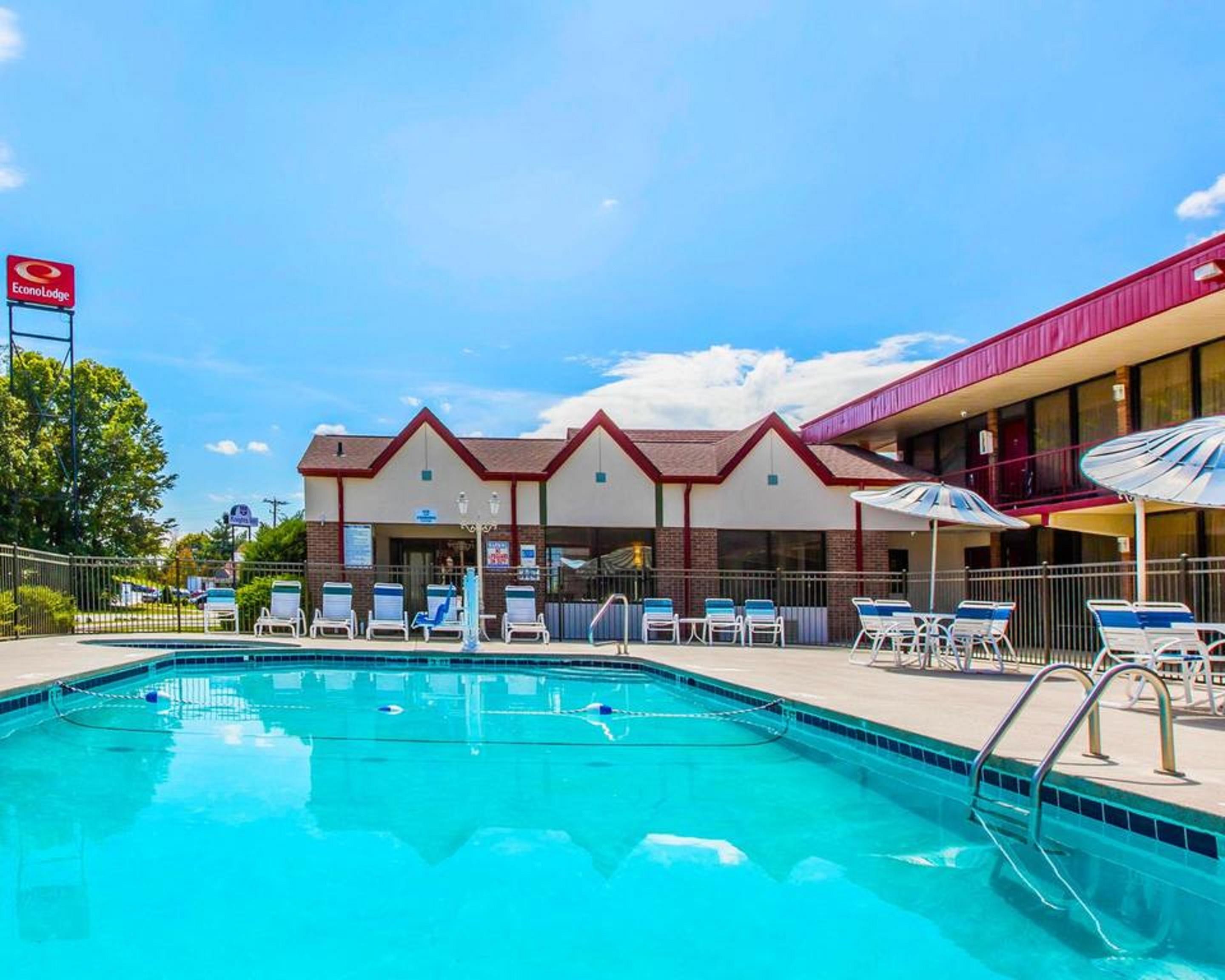 Econo Lodge Atlanta Exterior photo